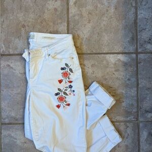 Vintage America White Jeans with Red and Blue Floral Embroidery